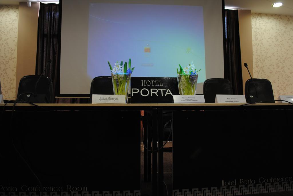Hotel Porta Szkopje Kültér fotó